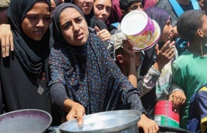 استشهاد 10 فلسطينيين بينهم طفلان بسبب المجاعة وسوء التغذية في غزة