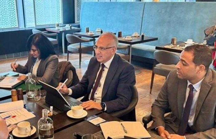 وزير الري يلتقي مديرة المياه بوزارة البيئة والمناخ الألمانية ضمن فعاليات ”الأسبوع العالمي للمياه”