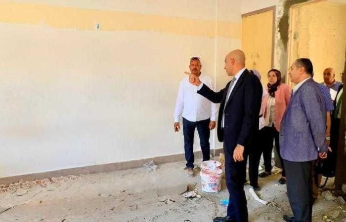وزير التعليم يتفقد أعمال التجهيزات لتحويل مدرستين بغمرة والقصر العيني إلى مدارس مصرية يابانية