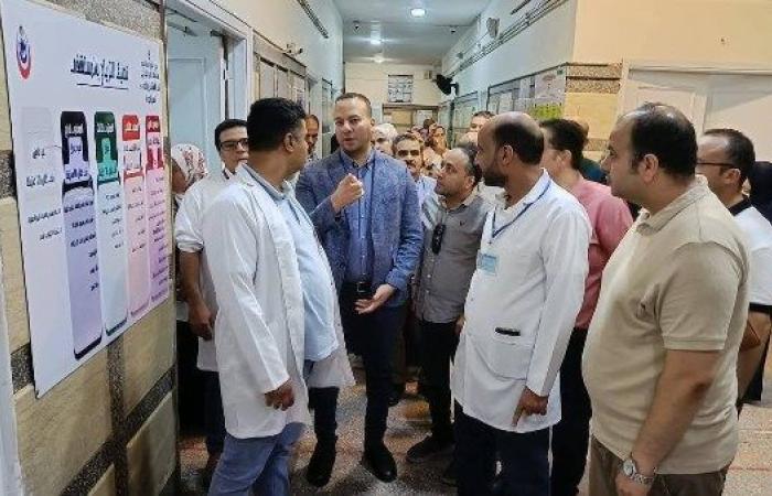 وكيل صحة البحيرة يتفقد مستشفى رشيد ليلا ويشدد على جودة الخدمة الطبية