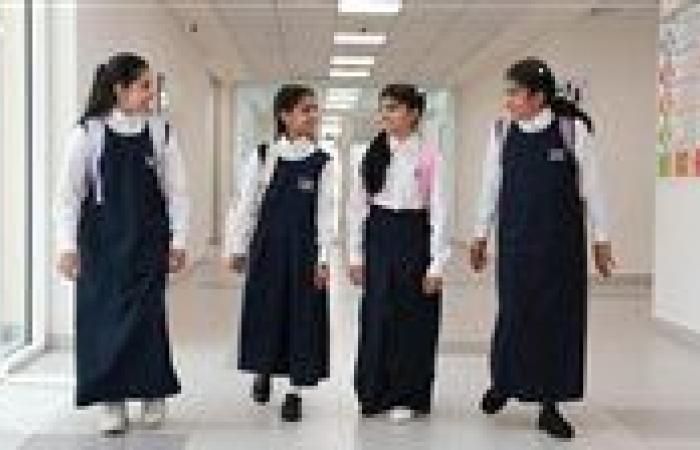 حقيقة تغيير الزي المدرسي لجميع الصفوف والمراحل بمدارس النيل المصرية الدولية