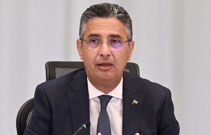 وزير التموين يجتمع مع قيادات الشركة القابضة والشركات التابعة لمتابعة توافر السلع وضبط الأسواق