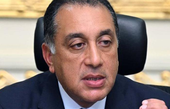 رئيس الوزراء يركد أهمية القيام بإصلاح جذري في ...
