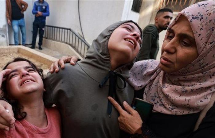 طائرات الاحتلال تقصف أحياء غزة وسقوط 16 شهيدًا وعشرات المصابين