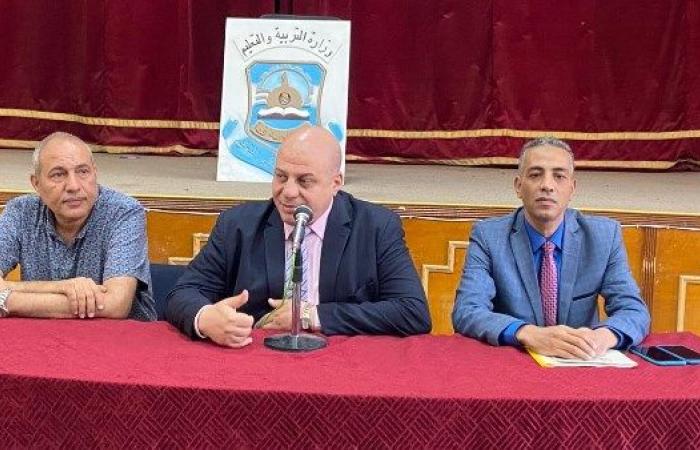 دورة تدريبية لرفع الكفاءة المهنية للمنسقين الإعلاميين بمدارس قنا