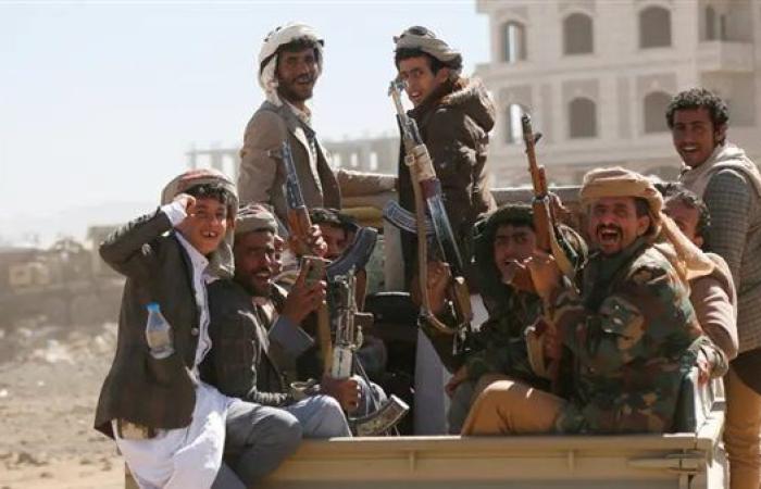الحوثيون يعلنون استهداف تل أبيب ردا على قصف الاحتلال الإسرائيلى لصنعاء