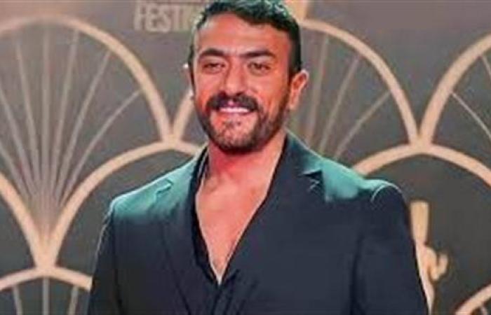 أحمد العوضي يحقق أمنية "عبقري الرياضيات" الطفل علي