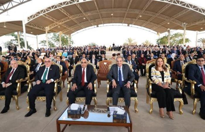 وزيرا  الاتصالات والعدل يشهدان احتفالية المعهد القومى للاتصالات NTI بتخريج دفعة جديدة
