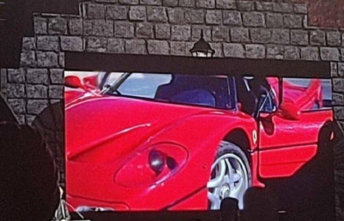 بيع سيارات عائلة الأسد في مزاد علني وتخصيص عائداتها للتنمية بسوريا