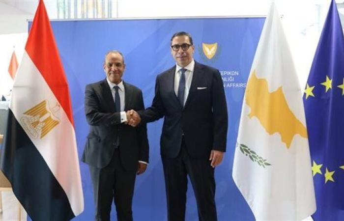 مؤتمر صحفي بين وزير الخارجية ونظيره القبرصي