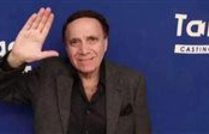 وفاة الفنان فكري عبد الحميد شبيه ودوبلير الزعيم عادل امام