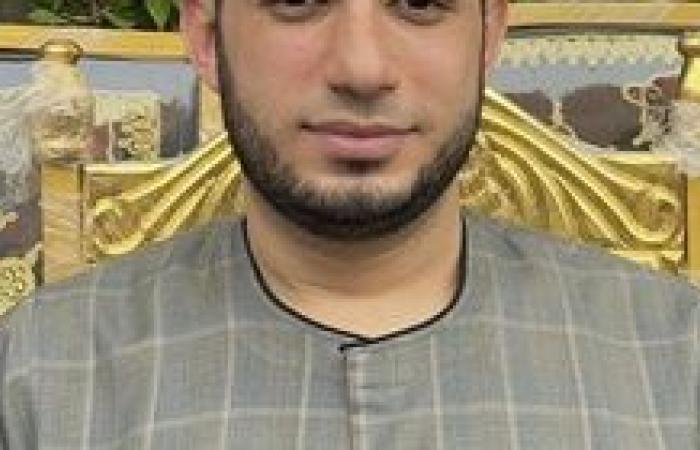 وزير الأوقاف يهنئ الفائز بالمركز الأول في مسابقة "بريكس" بالبرازيل