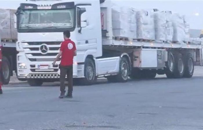 بدء تحرك الفوج الأول من القافلة المصرية الـ31 إلى غزة عبر كرم أبو سالم