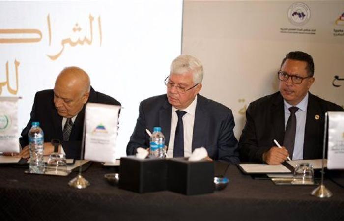 وزير التعليم العالي يوقع اتفاقيتين استراتيجيتين لتوسيع نطاق خدمات بنك المعرفة
