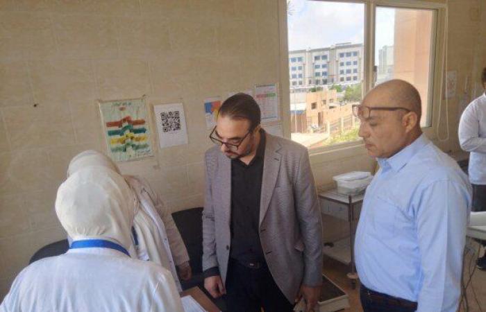 وكيل الصحة بالقليوبية يُتابع سير العمل بمنشآت الرعاية الأولية بالعبور