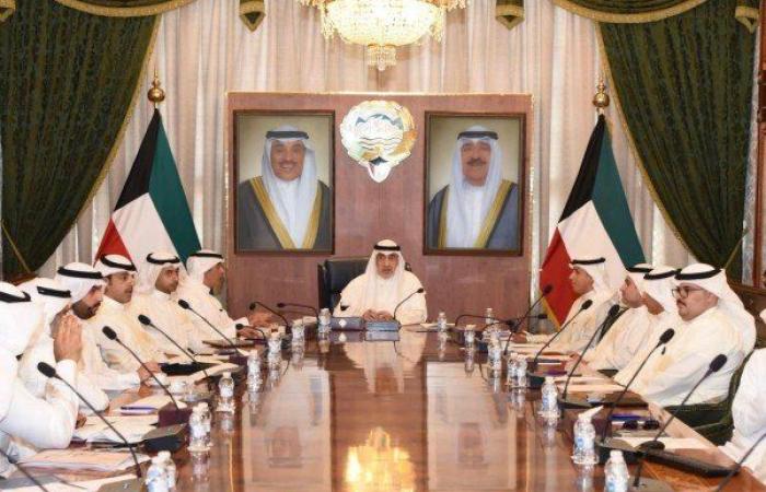 النائب الأول ووزير الداخلية يترأس الاجتماع الثاني لفريق تنظيم إنشاء دور العبادة والمراكز الدينية