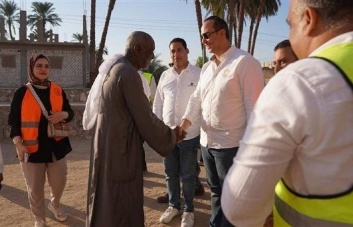 رئيس هيئة الرعاية الصحية يشارك في مبادرة تسليم الأدوية بالمنازل لأصحاب الأمراض المزمنة