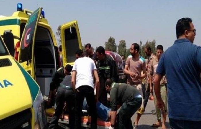مصرع  وإصابة 37 شخص  في انقلاب أتوبيس ركاب بالطريق الصحراوي بالأقصر