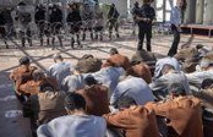 سلاح التجويع.. الصراع على معدة الأسرى الفلسطينيين  يهز أركان الدولة الإسرائيلية