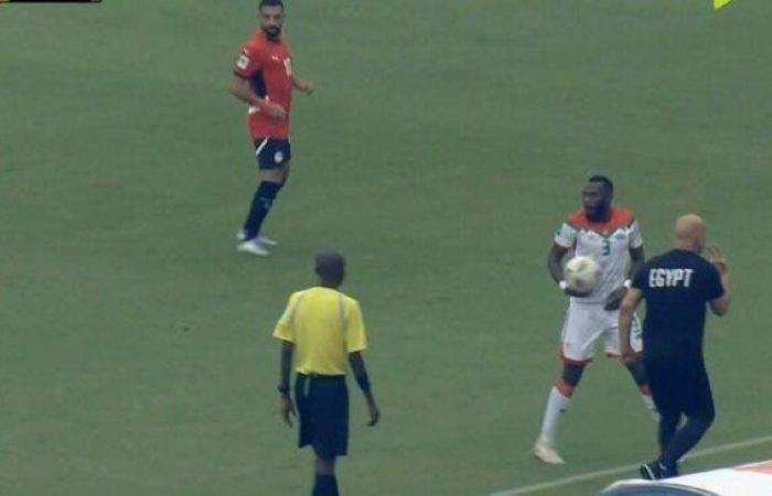 تصفيات كأس العالم.. التعادل السلبي يحسم الشوط الأول بين مصر وبوركينا فاسو