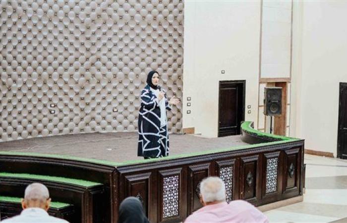 وكيل تعليم مطروح تجتمع بمديري المدارس استعدادا للعام الدراسي