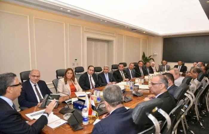 وزير التموين يجتمع مع السادة مديري مديريات التموين الجُدد