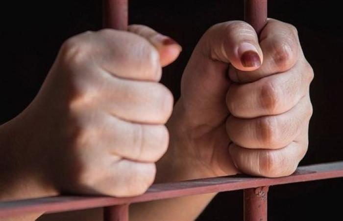 إحالة سيدة أجنبية للمحاكمة بتهمة إدارة مسكن لممارسة الأعمال المنافية للآداب بالقاهرة