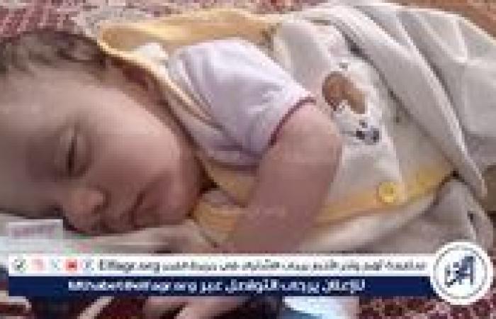 العثور على طفل عمره 10 أيام بجوار مسجد في بالفيوم