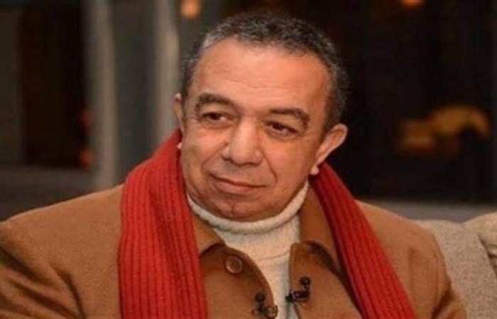 تفاصيل إصابة المخرج جمال عبد الحميد ونقله إلى المستشفى لتلقي العلاج