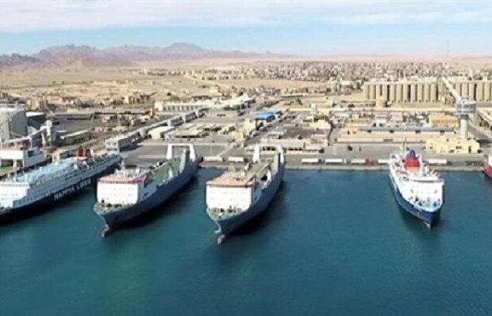 تداول 16 ألف طن و863 شاحنة بضائع عامة ومتنوعة بموانئ البحر الأحمر