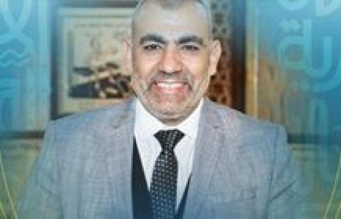 "الإسكندرية المسرحي" يكرم عدد من نجوم الفن في افتتاح دورته الـ 15