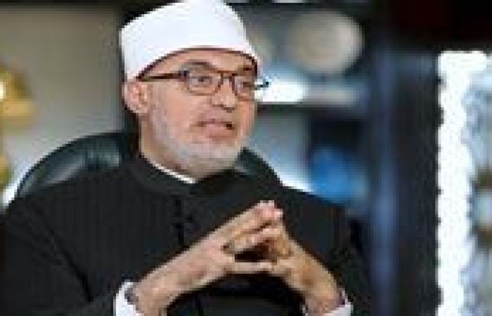 ما حكم لصق أوراق الأذكار في الأماكن العامة؟.. د. نظير عياد يجيب