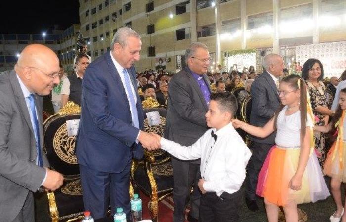 محافظ الغربية يشهد حفل تخرج طلاب مدارس السلام بطنطا ويشيد بدورها
