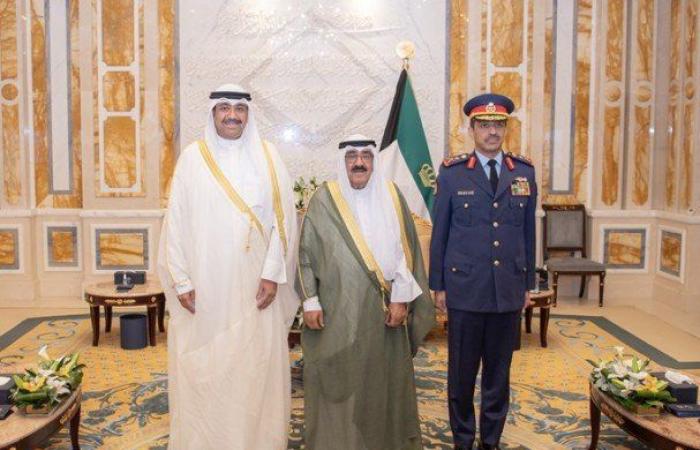 أمير الكويت يستقبل وزير الدفاع ورئيس الاركان العامة للجيش بمناسبة تعيينه بمنصبه الجديد