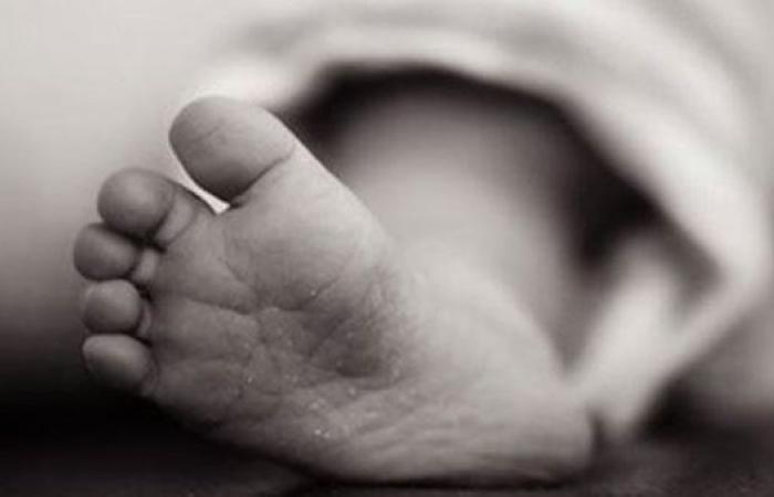 القبض على طالبة ألقت رضيعتها على رصيف جامعة القاهرة