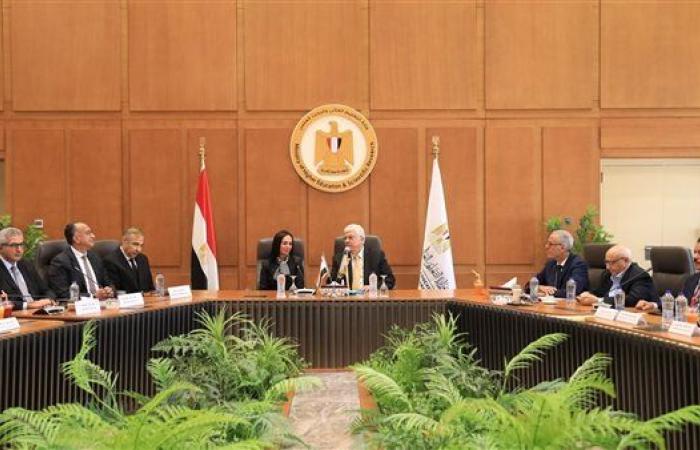 بروتوكول تعاون بشأن منحة "الدكتور علي المصيلحي" التعليمية المقدمة من بنك ناصر