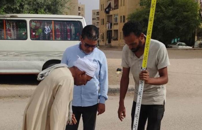 جهاز العاشر من رمضان يواصل أعمال ضبط منسوب مطابق الصرف الصحي حفاظًا على سلامة المواطنين