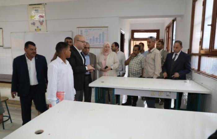 محافظ بني سويف يتفقد جاهزية المدارس للعام الدراسي الجديد