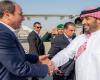 وصول السيسي مطار نيوم وولي عهد السعودية في استقباله
