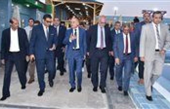 صور.. محافظ الأقصر يحقق حلم أبنائها بافتتاح حمام السباحة الأوليمبي