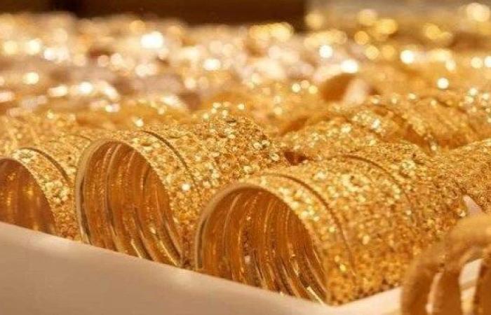 سعر الذهب اليوم الجمعة في محلات الصاغة..  عيار 21 مفاجأة