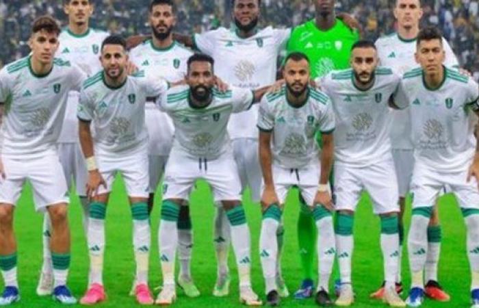 محرز يقود تشكيل الأهلي أمام كاواساكي في نهائي دوري أبطال آسيا