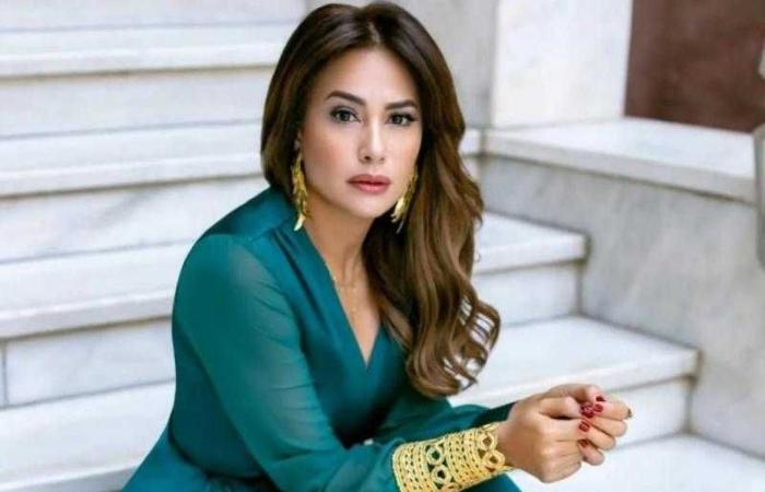 هند صبري في مسلسل جديد مأخوذ عن رواية ”دم على نهد”