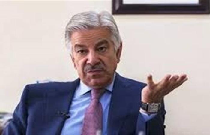 وزير الدفاع الباكستاني يتوعد برد "أقوى" على الهجوم الهندي