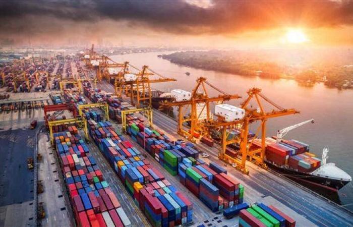 مصر توقع عقود حق انتفاع منطقة صناعية روسية باقتصادية قناة السويس