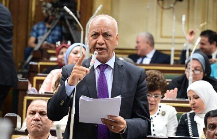 مصطفى بكري يناشد الرئيس السيسي بالتدخل وعدم التصديق على قانون الإيجار القديم