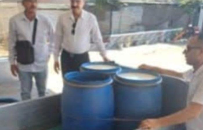 إعدام 60 كجم ألبان غير صالحة في  حملات تفتيشية بكوم حمادة