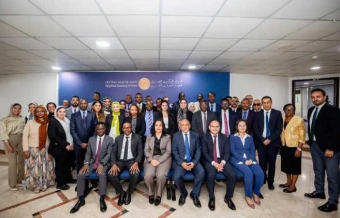 «المركزي»
يستضيف
برنامجًا
تدريبيًا
حول
اختبارات
الضغوط
للبنوك
المركزية
بدول
الكوميسا - غاية السعودية