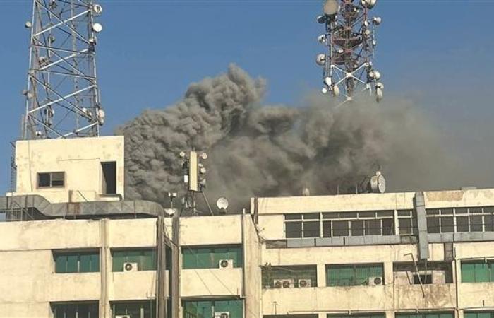 حريق مفاجئ في سنترال رمسيس يعطل خدمات الإنترنت والاتصالات الأرضية بالقاهرة والجيزة