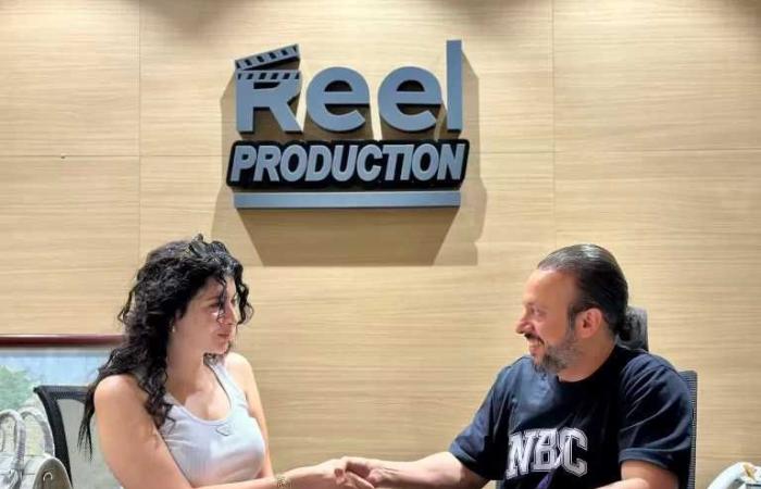 سارة
      بركة
      تدخل
      السينما
      المصرية
      مع
      فيلم
      حين
      يكتب
      الحب